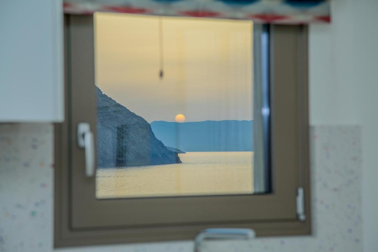 Almyra Seaside House Móhlosz Kültér fotó