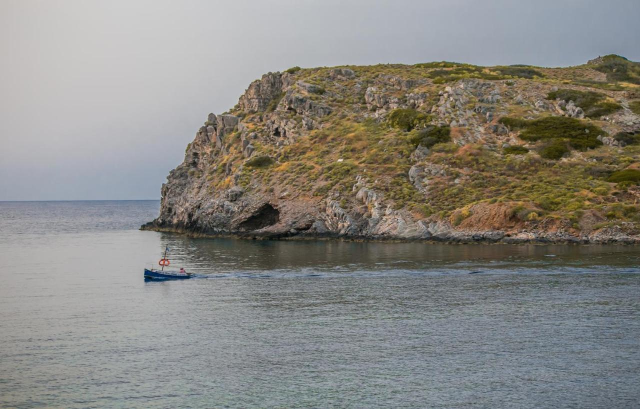 Almyra Seaside House Móhlosz Kültér fotó